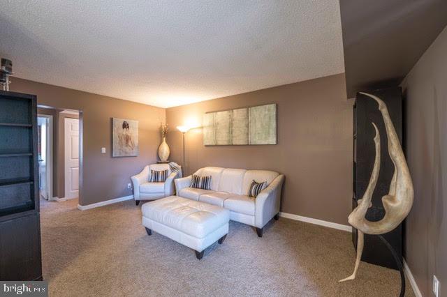 2253 Castle Rock Square, Unit 11C Reston, VA 20191 - Photo 2 of 33 Gallery Image 2