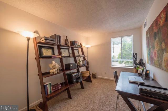 2253 Castle Rock Square, Unit 11C Reston, VA 20191 - Photo 13 of 33 Gallery Image 13