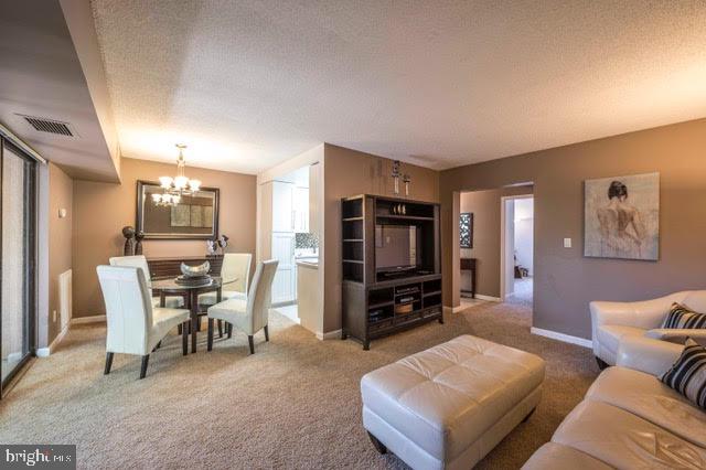 2253 Castle Rock Square, Unit 11C Reston, VA 20191 - Photo 4 of 33 Gallery Image 4