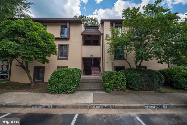 2253 Castle Rock Square, Unit 11C Reston, VA 20191 - Photo 32 of 33 Gallery Image 32
