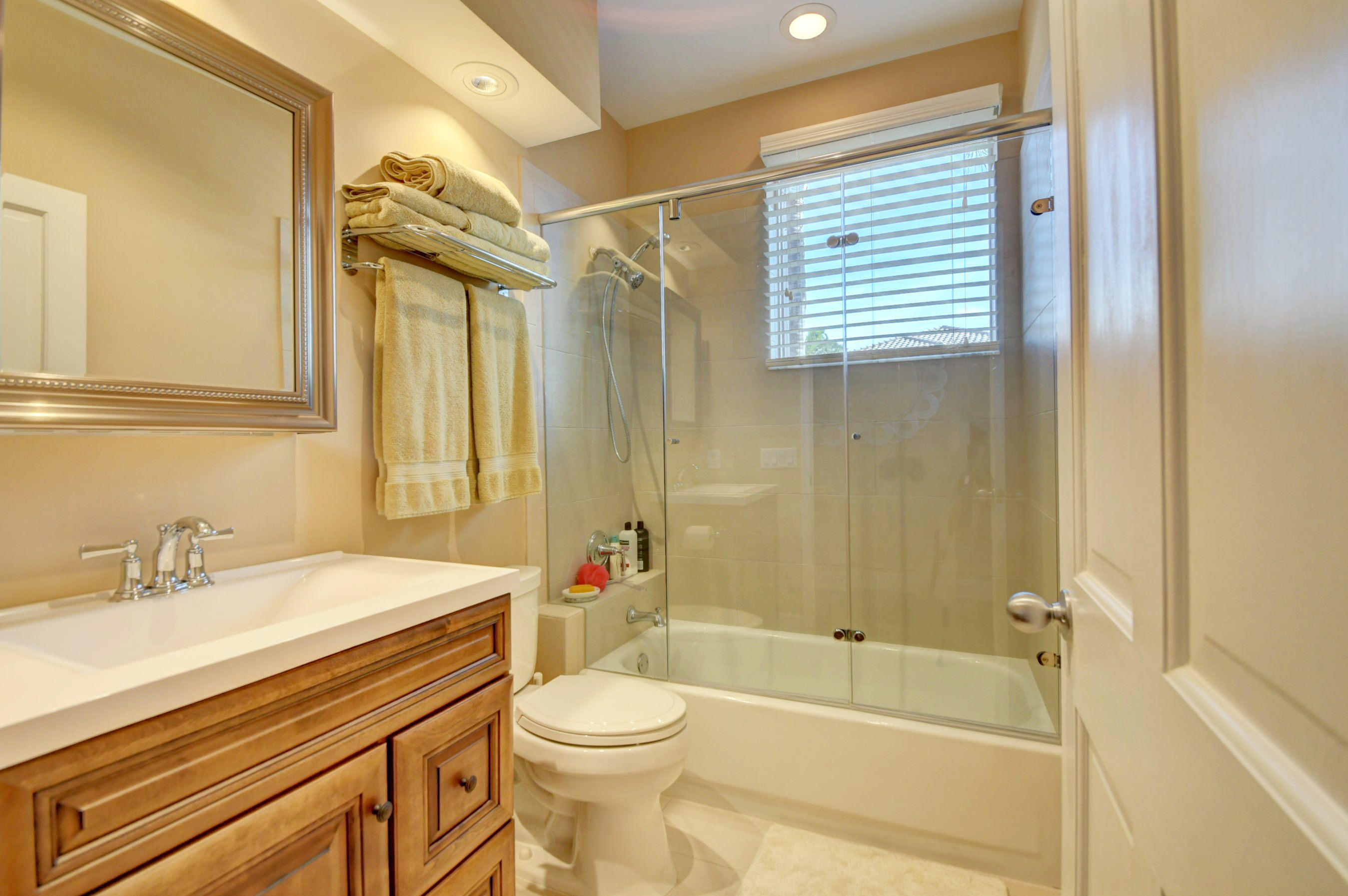 2301 Northwest 25th Way Boca Raton, FL 33434 - Photo 24 of 52 Third Bath