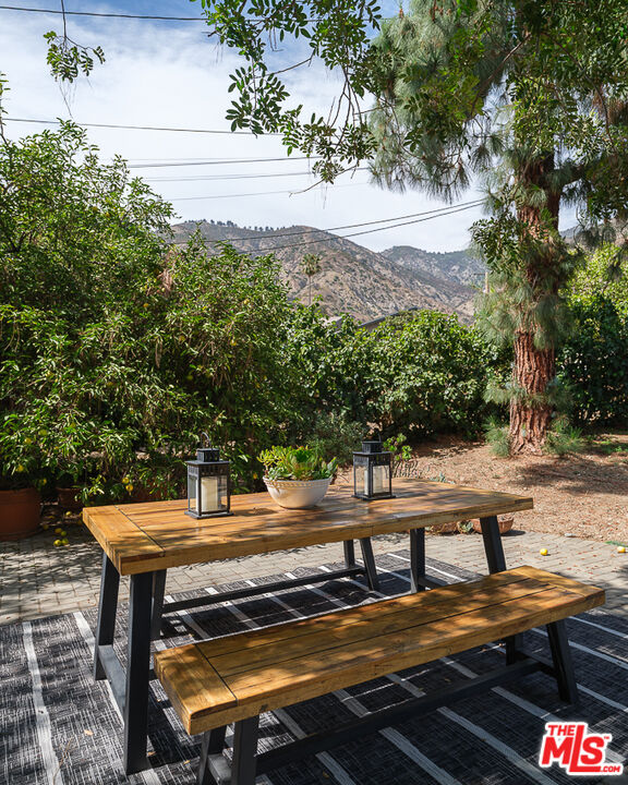 1955 Windover Road Pasadena, CA 91107 - Photo 52 of 62