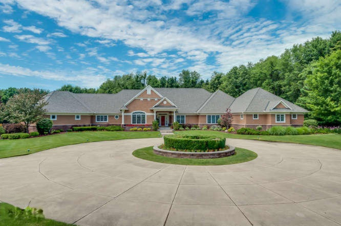 70210 Brush Road Niles, MI 49120 - Photo 1 of 37 70210 Brush Rd Niles MI 49120-small-005-