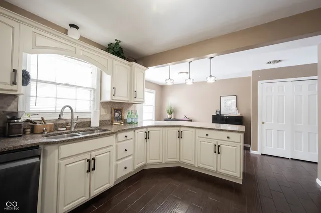 $310,000 | 8720 Ellington Drive, Indianapolis, IN 46234