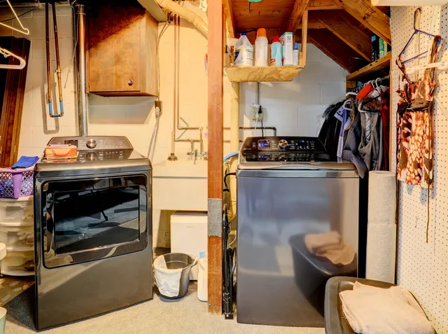 $415,000 | 6079 Torrington Road, Kalamazoo, MI 49009