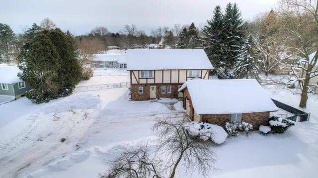 $415,000 | 6079 Torrington Road, Kalamazoo, MI 49009