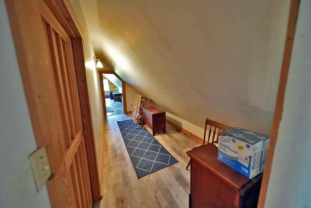 298 Framngham Road Littleton, ME 04730 - Photo 49 of 95 back-hallway-homestead