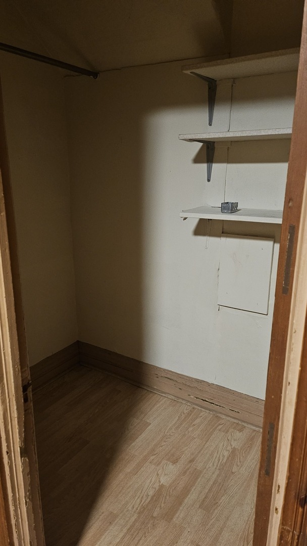 4238 Joliet Avenue, Unit 1R Lyons, IL 60534 - Photo 9 of 9 a view of small space