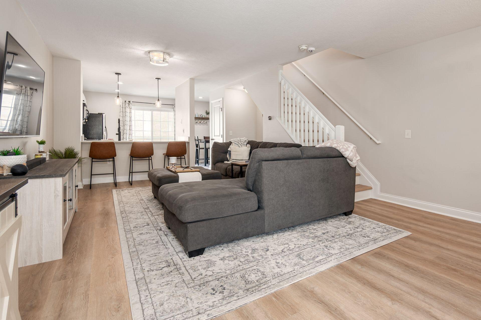 6290 Needletail Road Columbus, OH 43230 - Photo 5 of 41 007_ Rd Columbus OH 43230 USA
