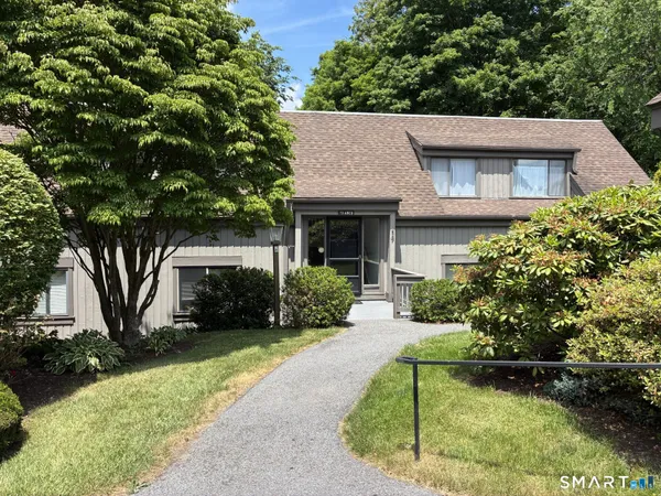 $199,900 | 73 Heritage Village, Unit C, Southbury, CT 06488