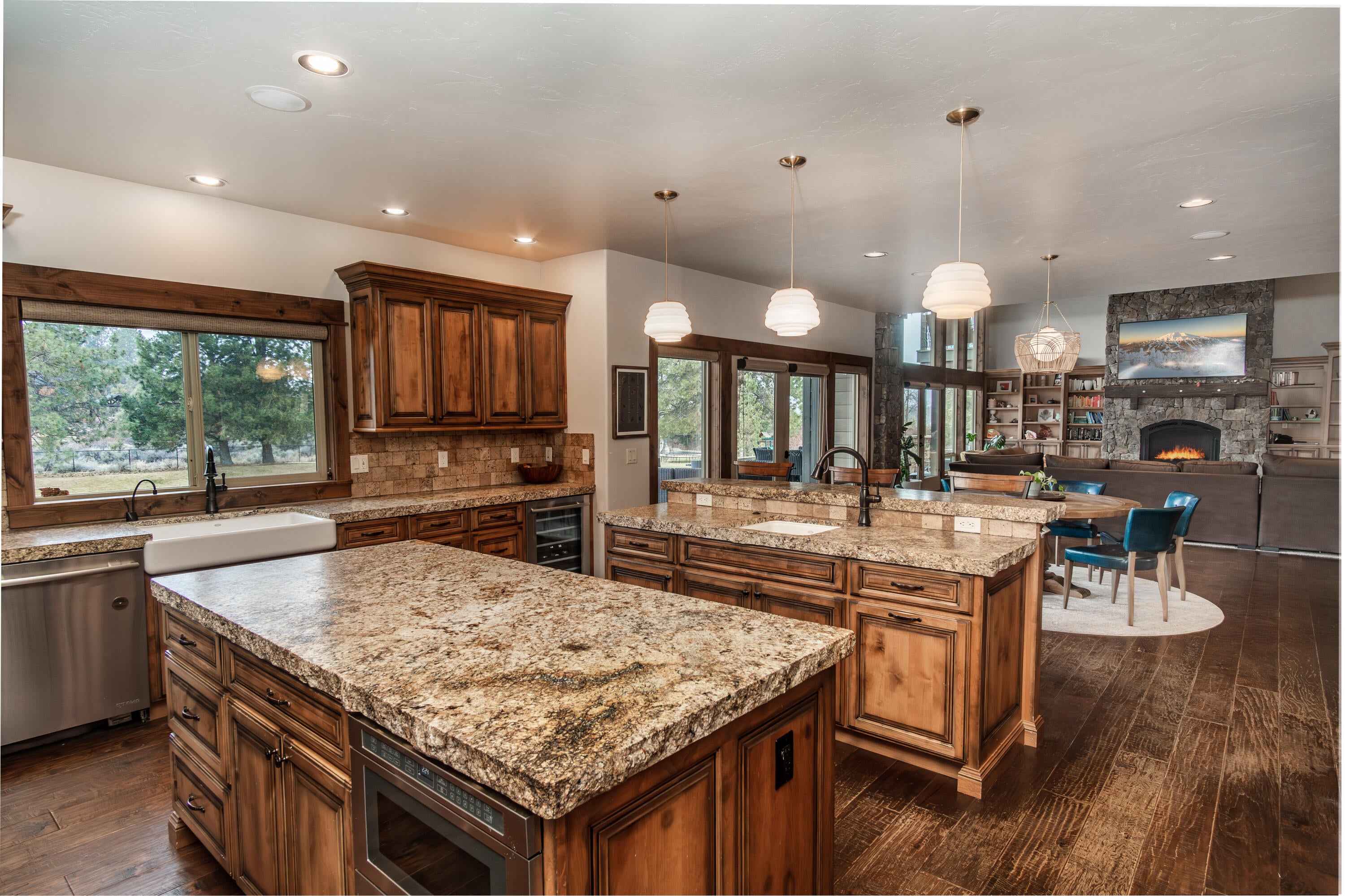 21240 Yeoman Road Bend, OR 97701 - Photo 9 of 50 09 21240 Yeoman Rd, Bend-44