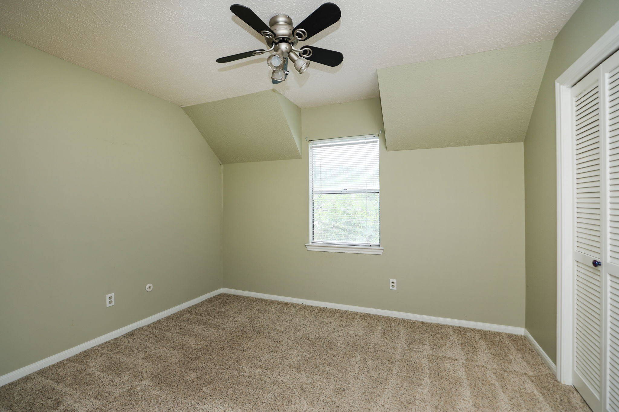 17634 Mantana Court Spring, TX 77388 - Photo 14 of 21