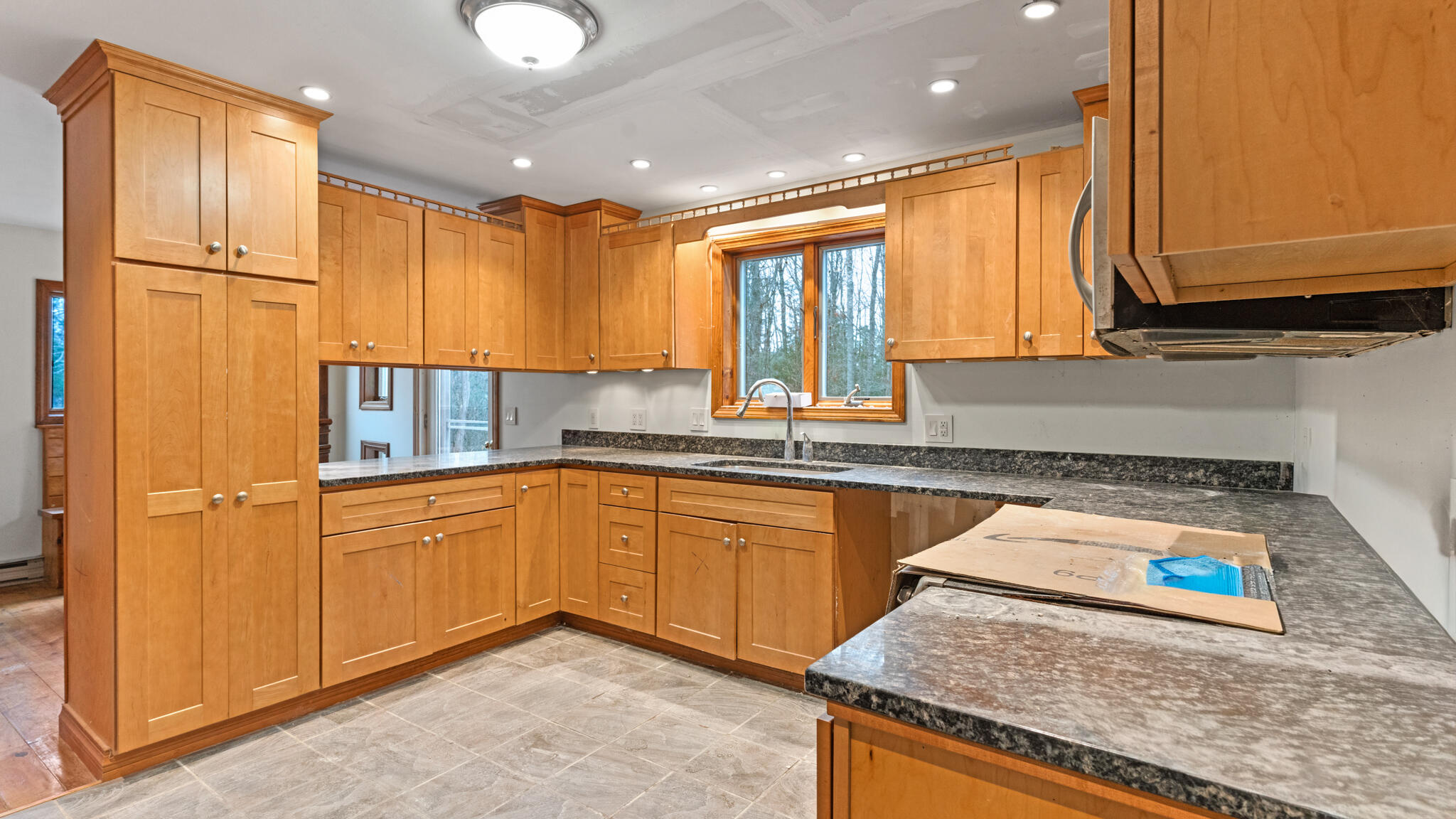 277 Old Stage Road Woolwich, ME 04579 - Photo 14 of 61 DSC02458