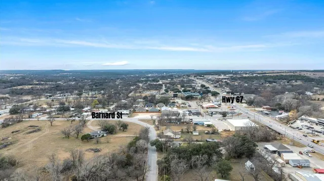 $1,436,000 | 1404 Northeast Barnard Street, Glen Rose, TX 76043