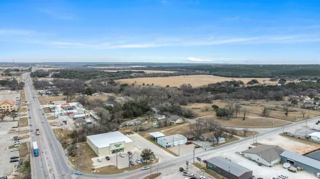 $1,436,000 | 1404 Northeast Barnard Street, Glen Rose, TX 76043