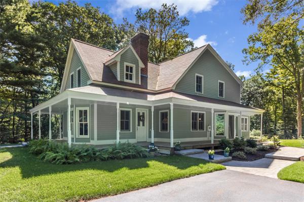 35 George Street Mendon, MA 01756 - Photo 2 of 29 Gallery Image 2