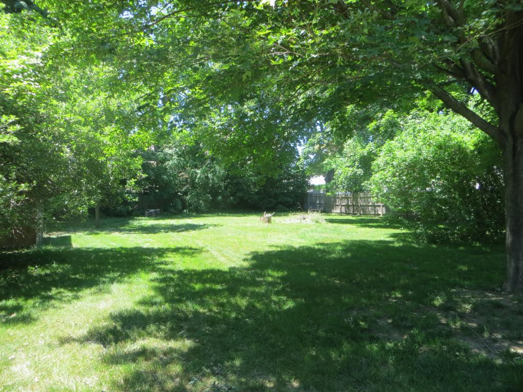 84 Washington Street Exeter, NH 03833 - Photo 5 of 26