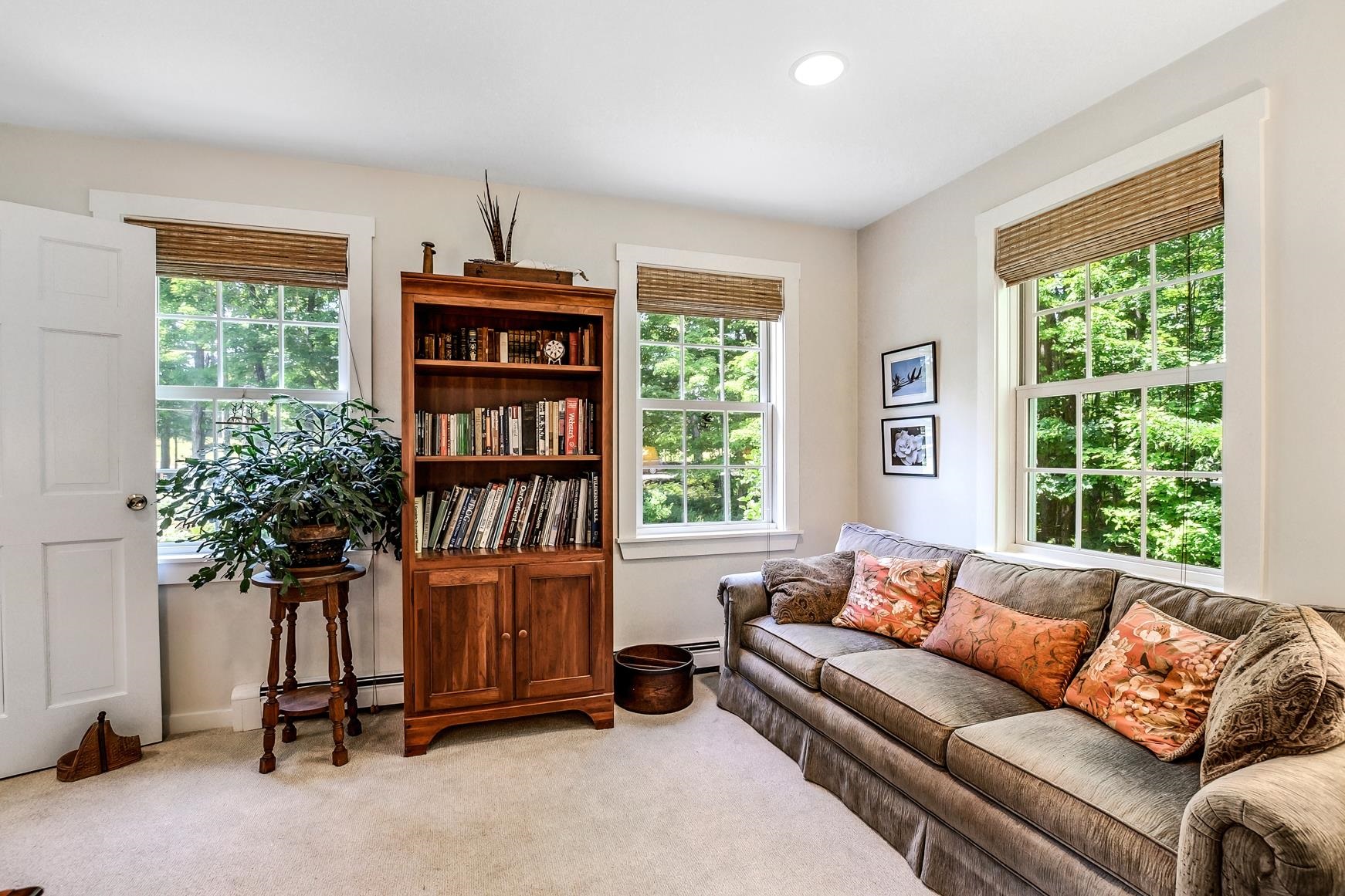 145 Tracy Road New London, NH 03257 - Photo 18 of 27 Gallery Image 18