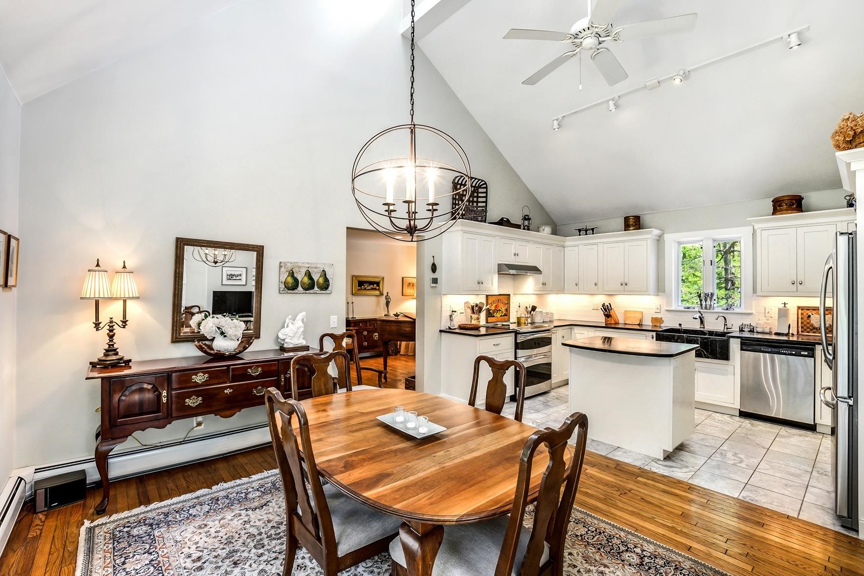 145 Tracy Road New London, NH 03257 - Photo 6 of 27 Gallery Image 6