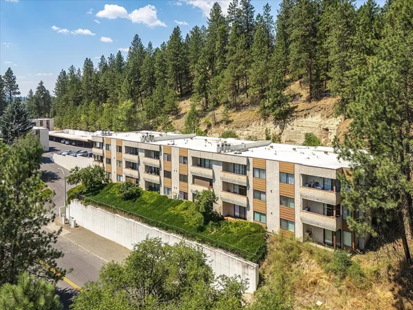 $289,900 | 6625 North Austin Road, Unit 301, Spokane, WA 99208