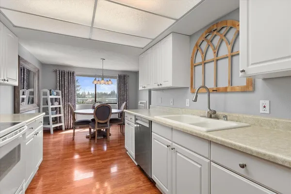 $289,900 | 6625 North Austin Road, Unit 301, Spokane, WA 99208
