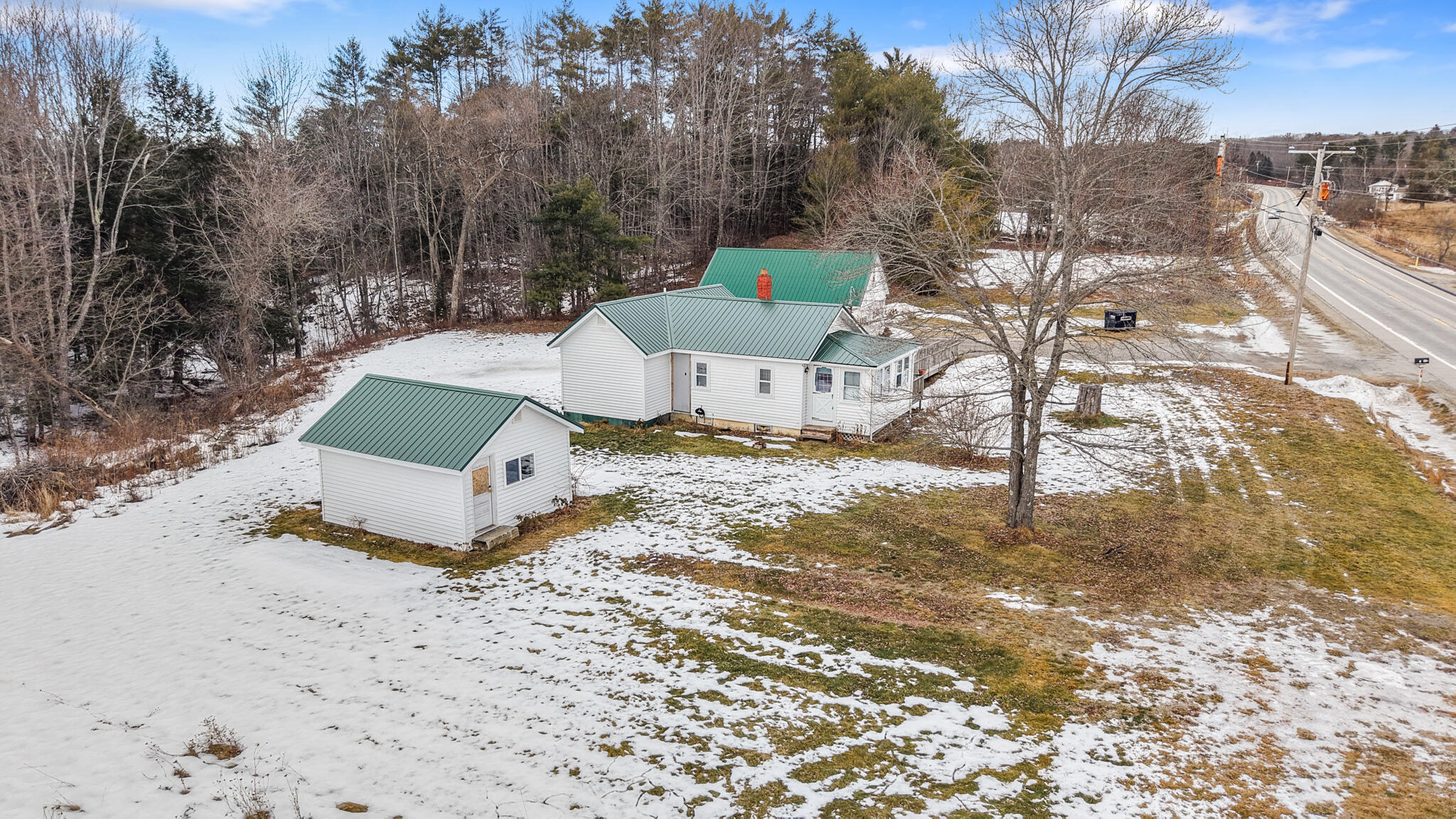 905 Wiscasset Road Pittston, ME 04345 - Photo 3 of 36 dji_fly_20260116_112728_0036_17685810391