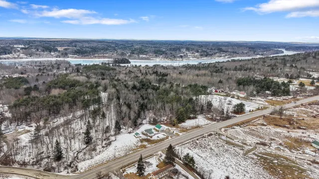 $229,000 | 905 Wiscasset Road, Pittston, ME 04345