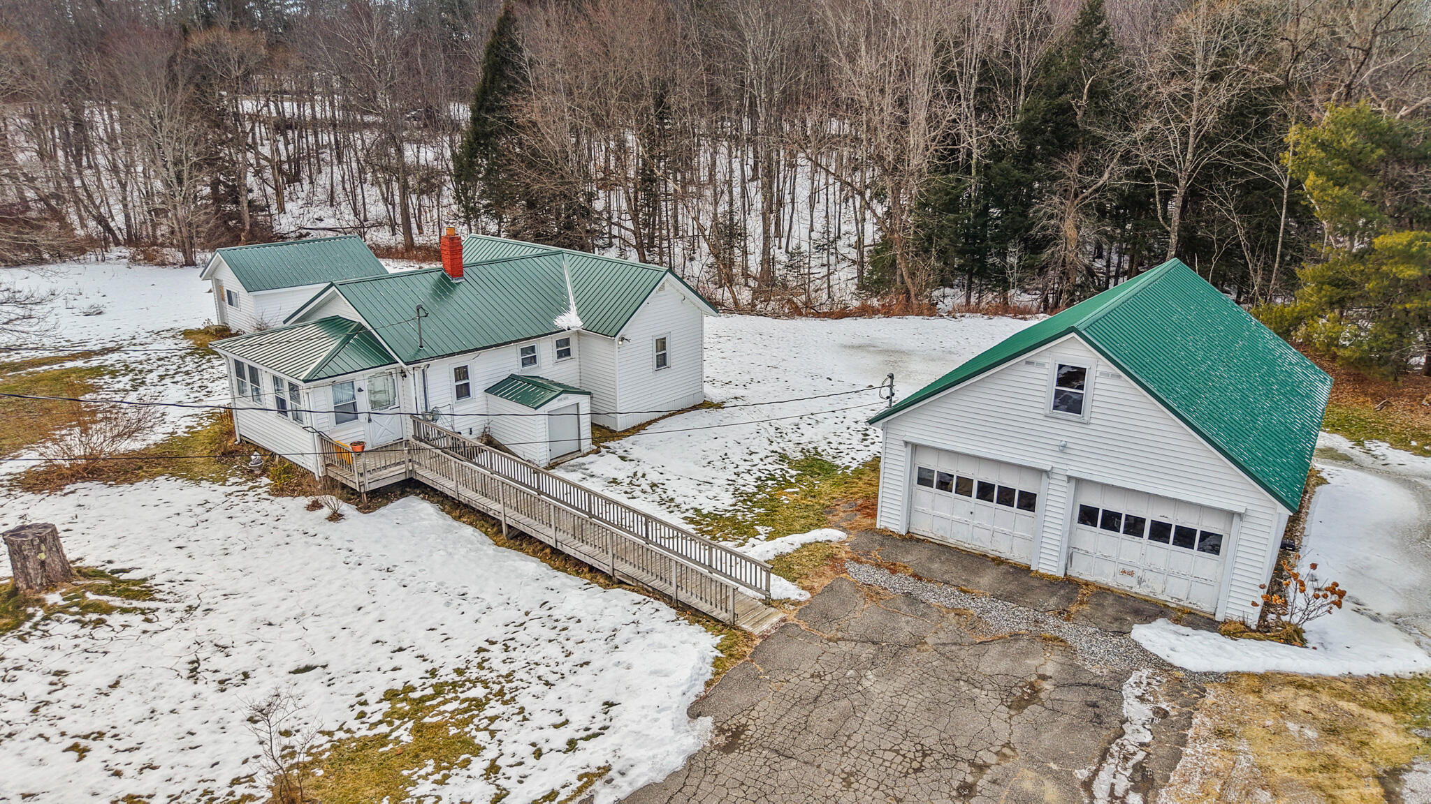 905 Wiscasset Road Pittston, ME 04345 - Photo 4 of 36 dji_fly_20260116_113100_0086_17685810133