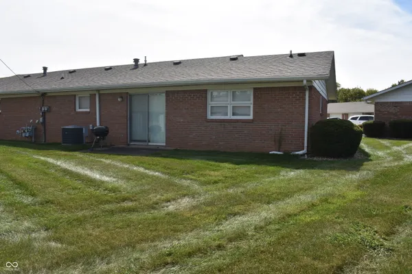 $129,900 | 2520 Pamela Court, Anderson, IN 46012