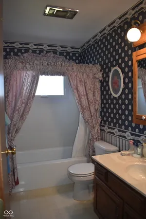 $129,900 | 2520 Pamela Court, Anderson, IN 46012