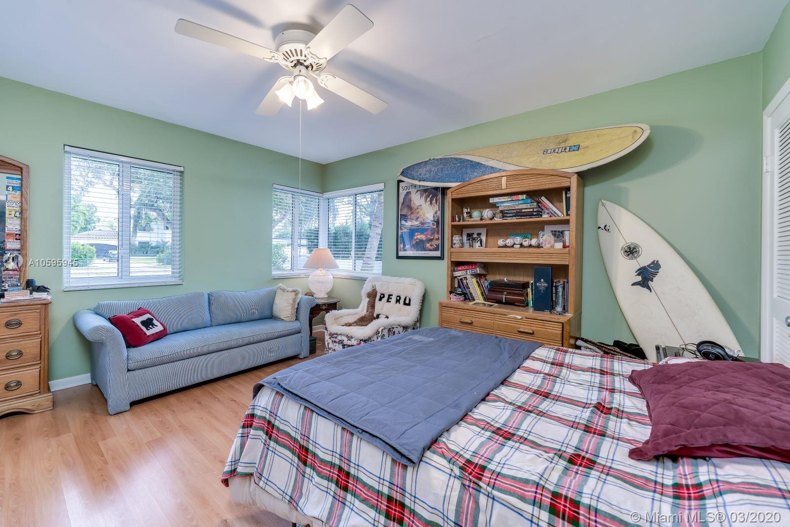 3724 Pine Tree Drive Miami Beach, FL 33140 - Photo 7 of 17