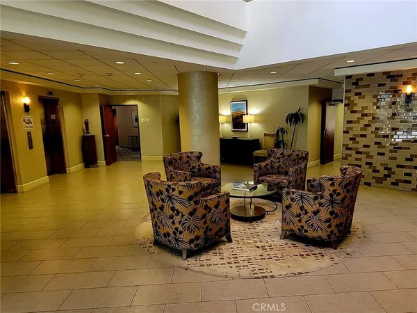 $750,000 | 1310 East Ocean Boulevard, Unit 905, Long Beach, CA 90802