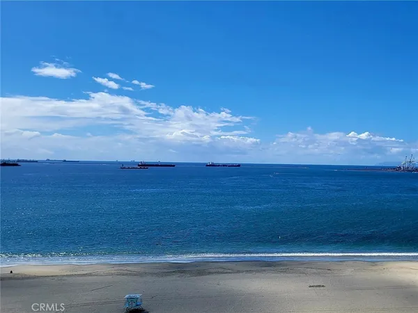 $750,000 | 1310 East Ocean Boulevard, Unit 905, Long Beach, CA 90802