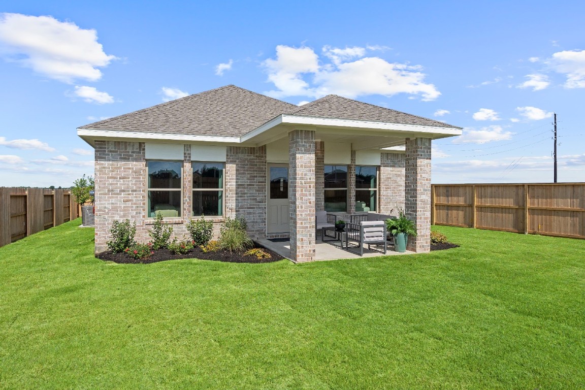 13327 Padre Bay Lane Rosharon, TX 77583 - Photo 9 of 19 representative photo