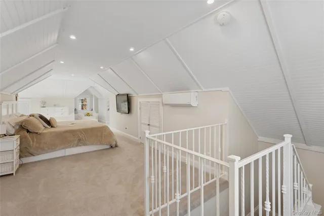 $699,999 | 15 North Oceanside Road, Rockville Centre, NY 11570