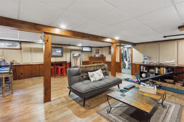 $699,999 | 15 North Oceanside Road, Rockville Centre, NY 11570