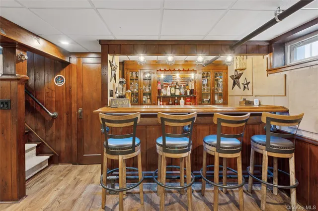 $699,999 | 15 North Oceanside Road, Rockville Centre, NY 11570