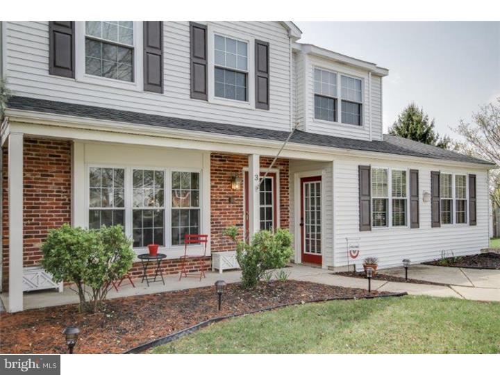 3 Cameron Court Clementon, NJ 08021 - Photo 2 of 22 Gallery Image 2