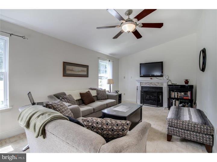 3 Cameron Court Clementon, NJ 08021 - Photo 10 of 22 Gallery Image 10