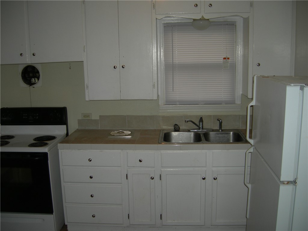 2801 Lawnview Street Corpus Christi, TX 78404 - Photo 29 of 38