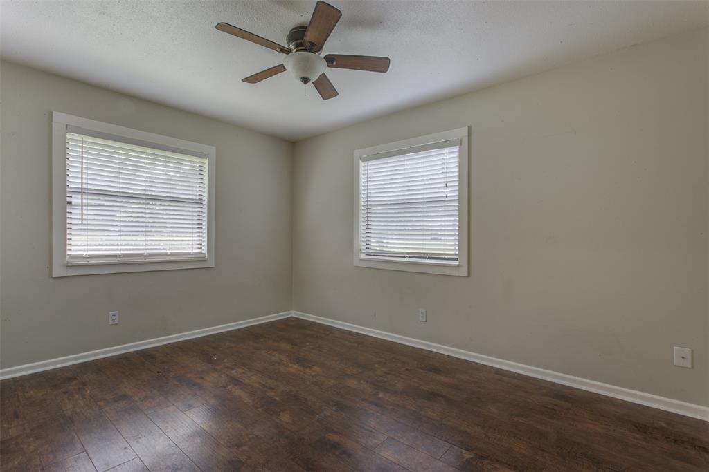 209 Case Street Weatherford, TX 76086 - Photo 18 of 25 bedroom 3
