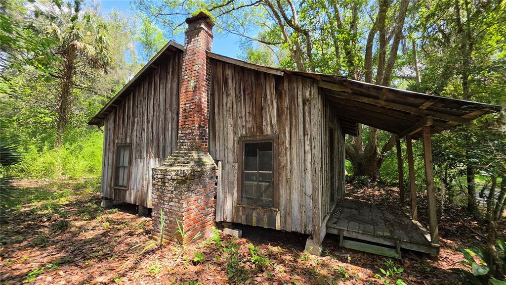 304 Northwest 5 Street Micanopy, FL 32667 - Photo 11 of 17
