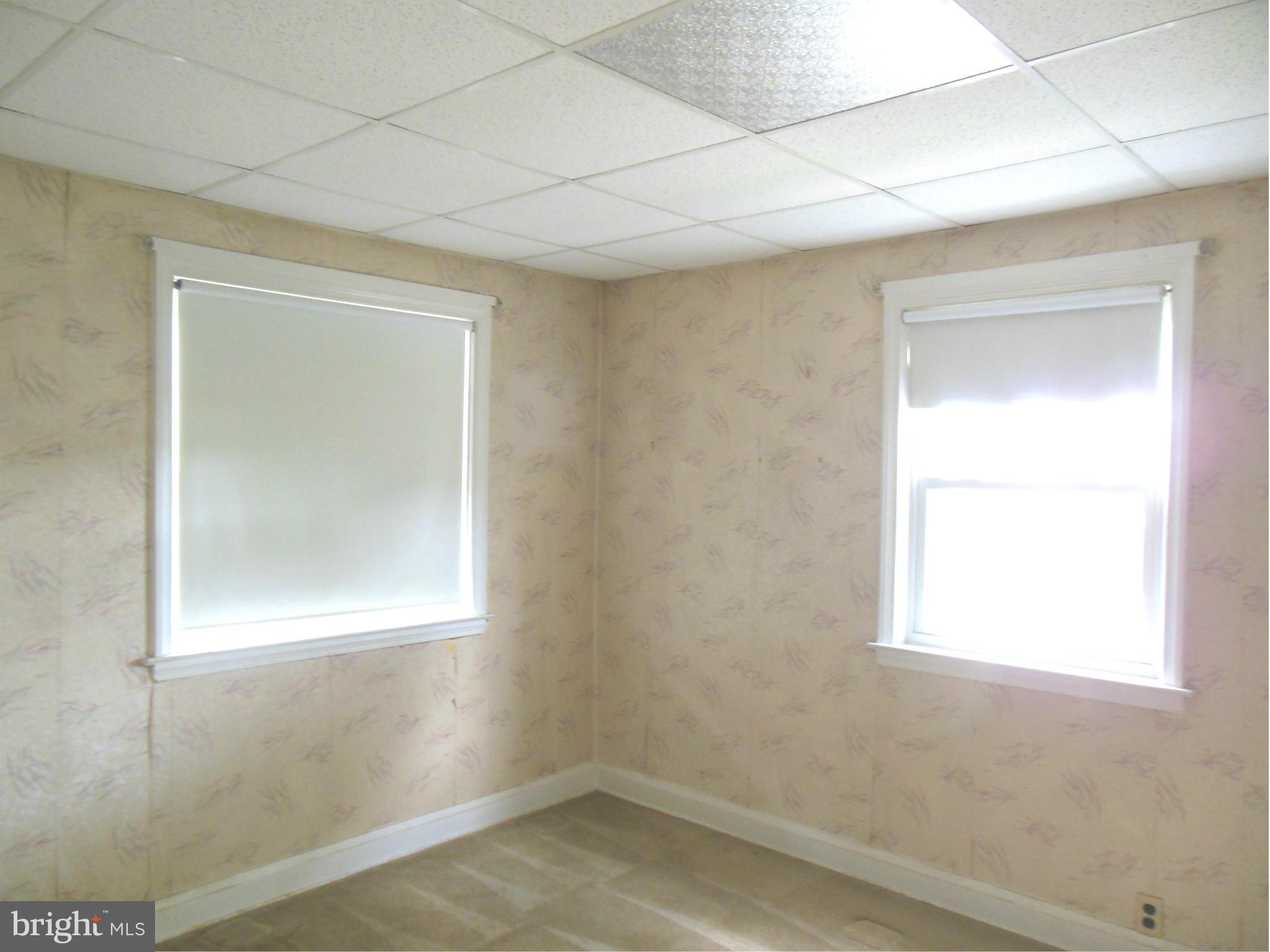 901 Middlesex Road Baltimore, MD 21221 - Photo 6 of 10 Bedroom