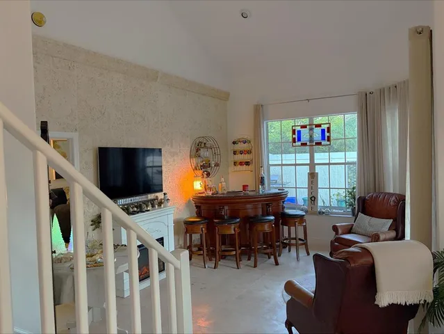 $4,500 | 32 Monterey Pointe Drive, Unit 32, Palm Beach Gardens, FL 33418