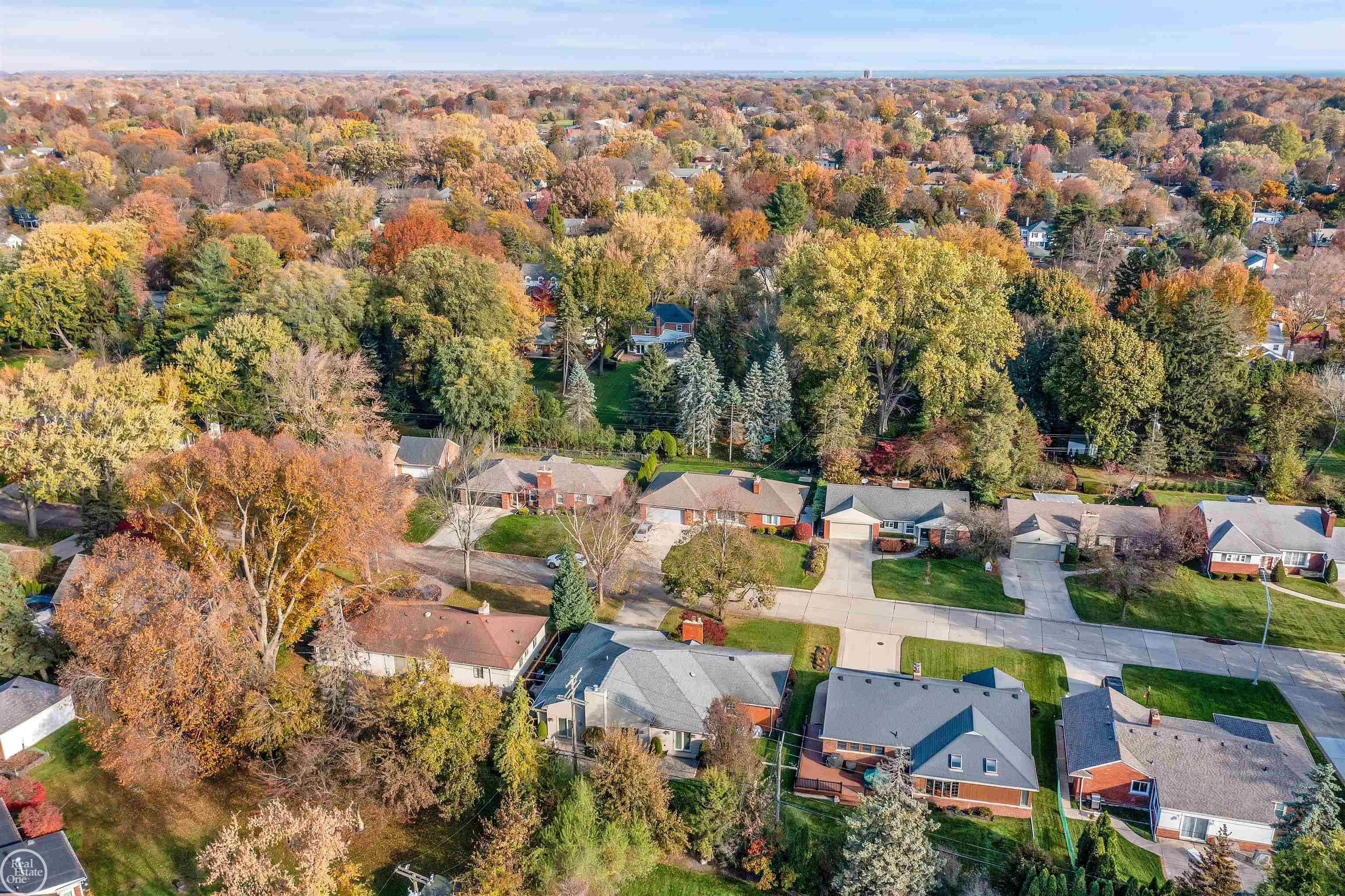 861 Shoreham Road Grosse Pointe Woods, MI 48236 - Photo 51 of 53