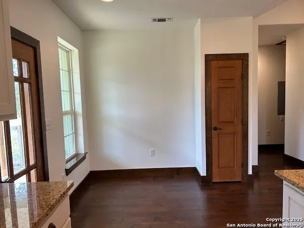 $1,750 | 17 Ernest, Boerne, TX 78006