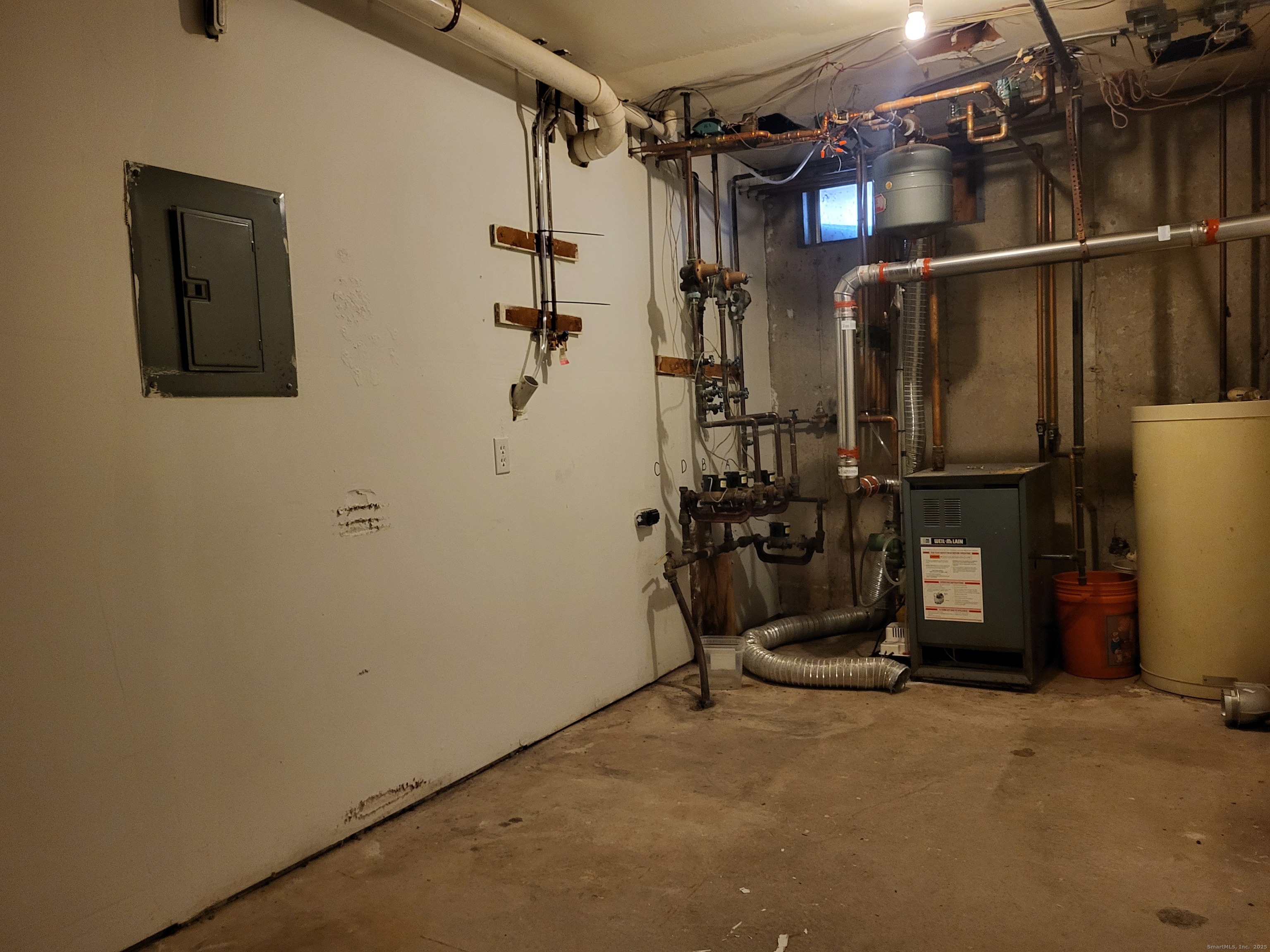 1730 Farmington Avenue, Unit A Farmington, CT 06085 - Photo 9 of 10 a view of a storage & utility room