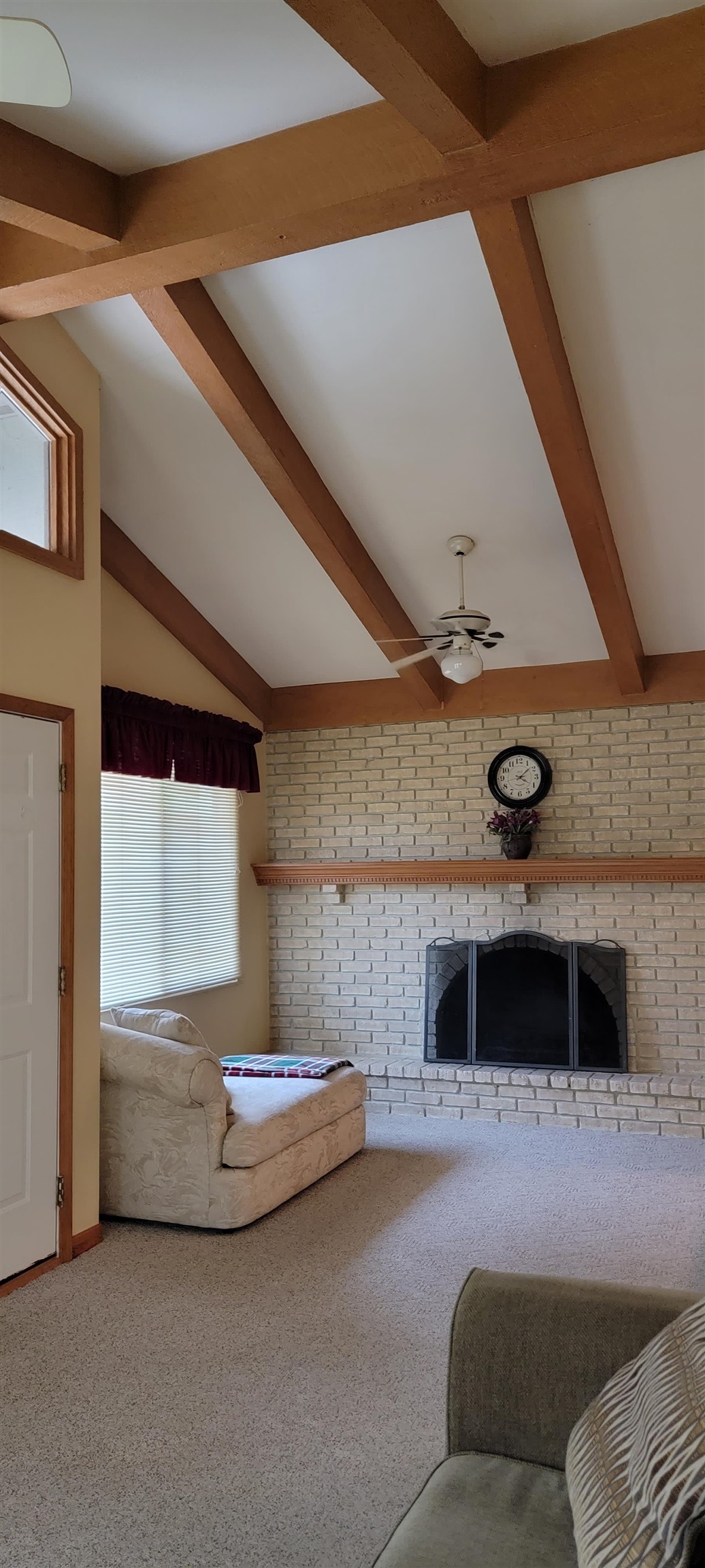 5469 Deland Road Flushing, MI 48433 - Photo 6 of 44 50103972-5.JPG