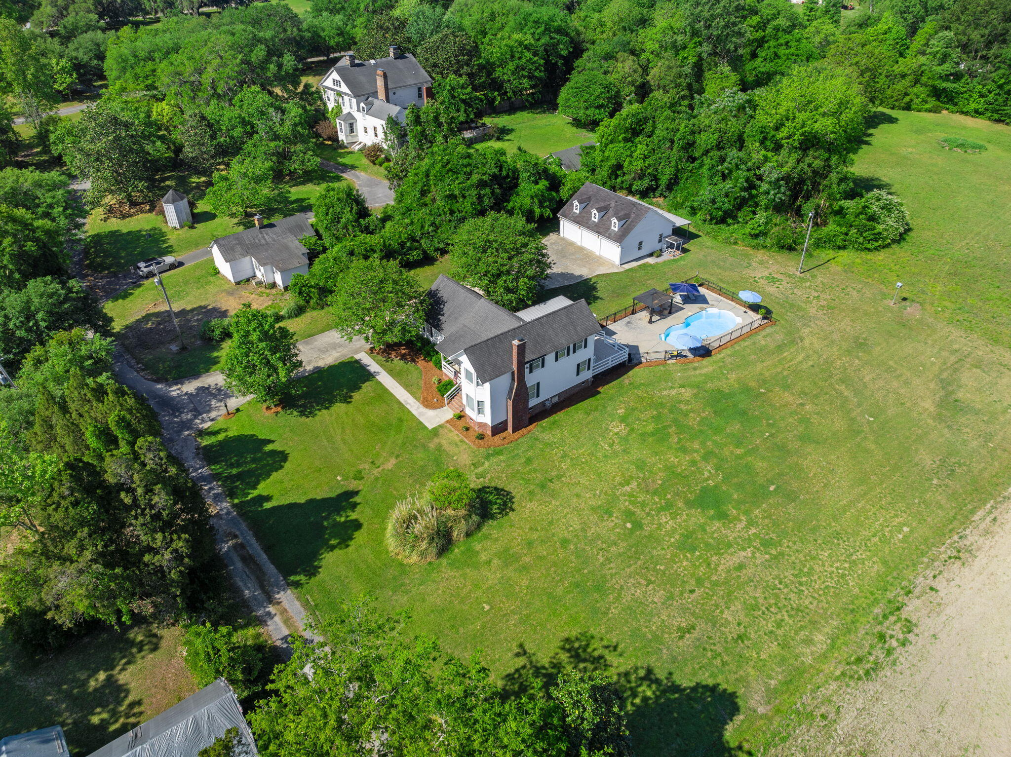 271 Dairy Farm Road Moncks Corner, SC 29461 - Photo 12 of 35 16-web-or-mls-BARCLAY MEDIA CO.-43