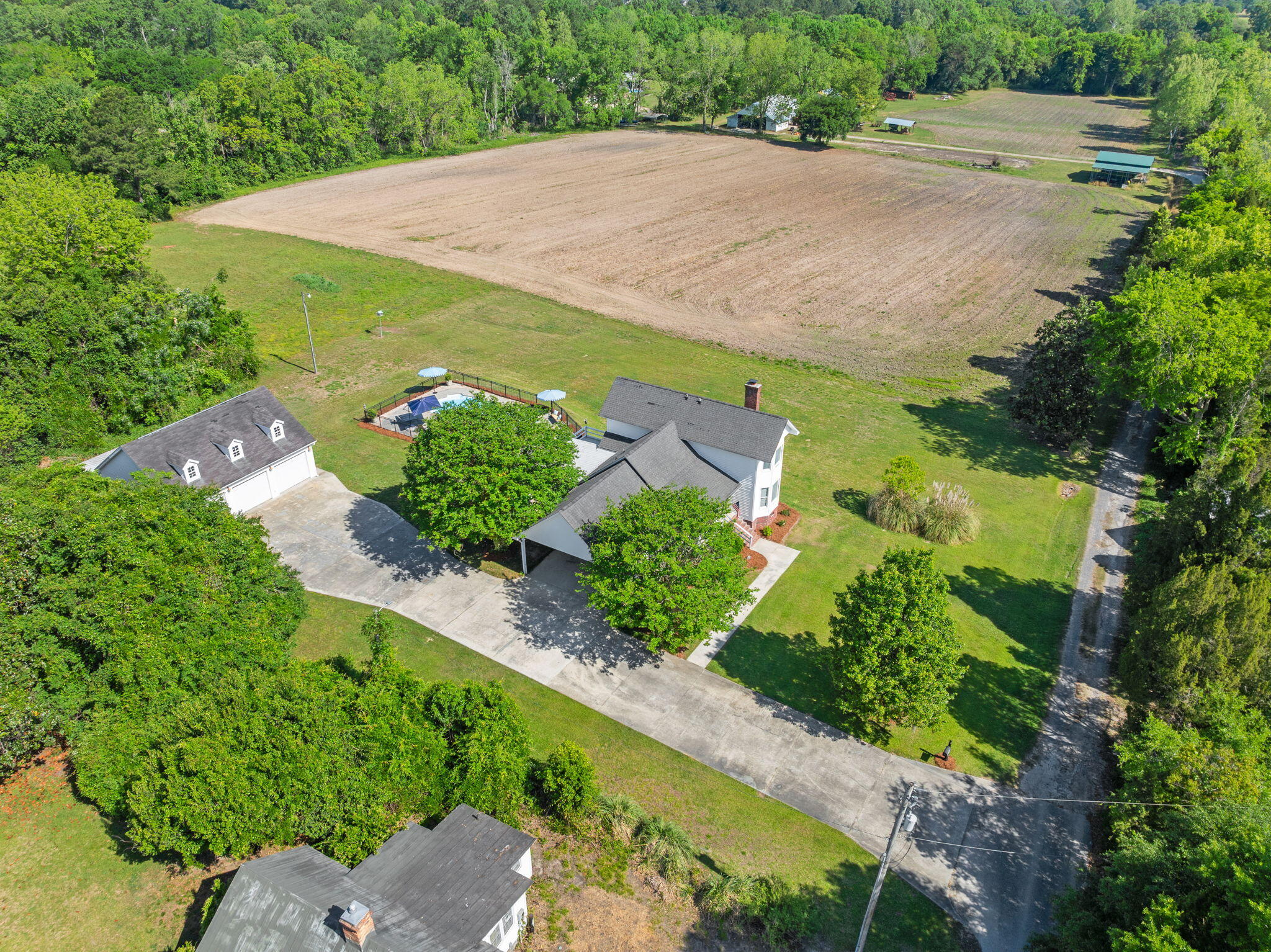 271 Dairy Farm Road Moncks Corner, SC 29461 - Photo 14 of 35 18-web-or-mls-BARCLAY MEDIA CO.-45